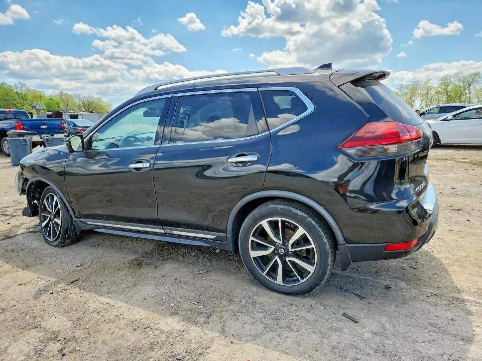 2018 NISSAN ROGUE SL  