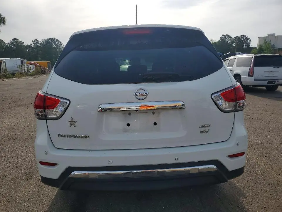 2015 NISSAN PATHFINDER SV  