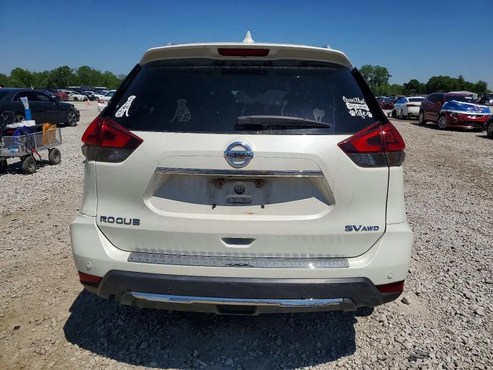 2019 NISSAN ROGUE SV  