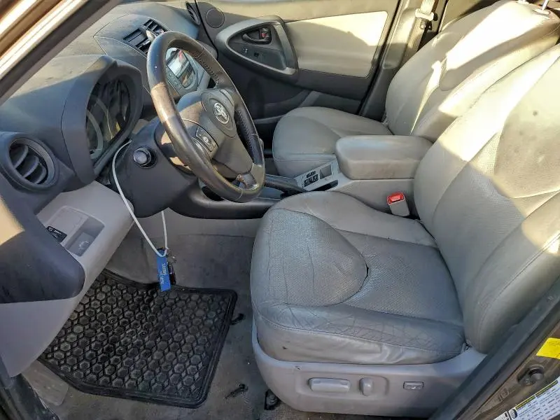 2011 TOYOTA RAV4 LIMITED  