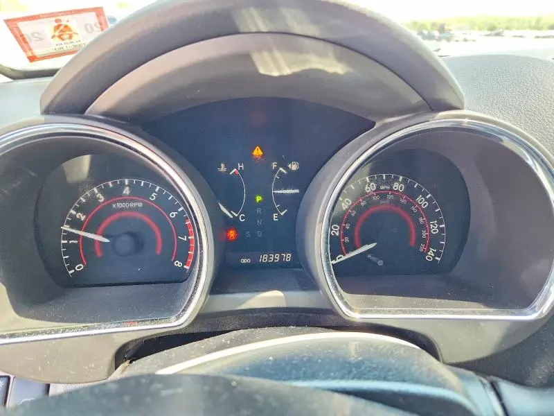 2013 TOYOTA HIGHLANDER SE  
