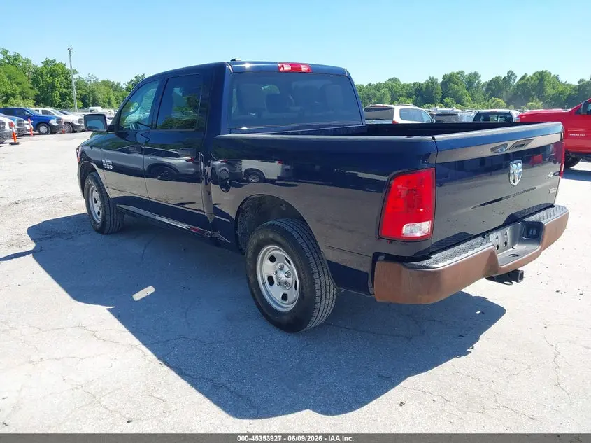 2017 RAM 1500 TRADESMAN  4X4 5'7 BOX