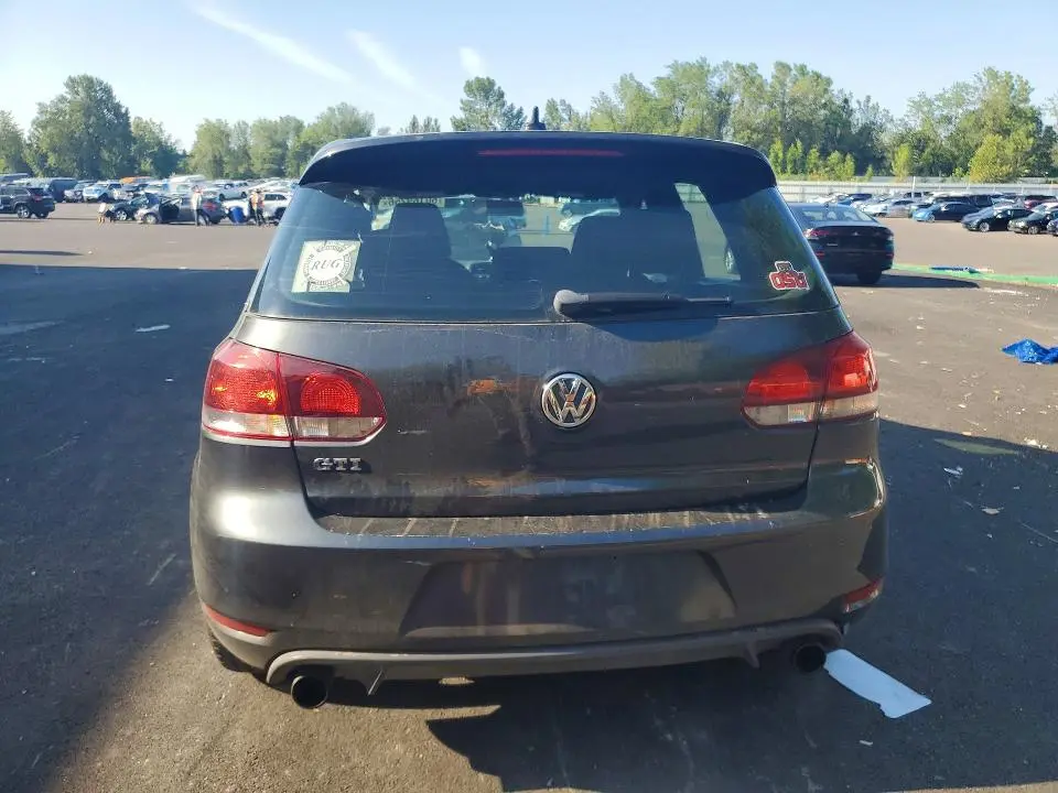 2014 VOLKSWAGEN GTI   