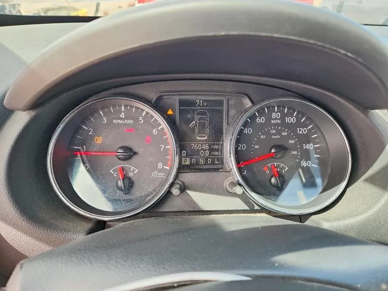 2013 NISSAN ROGUE S  