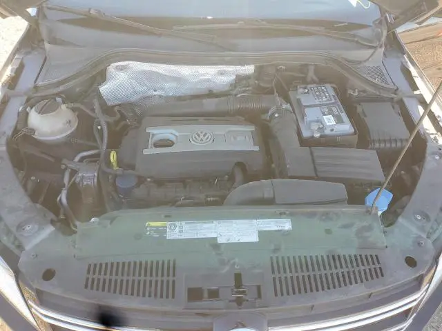 2013 VOLKSWAGEN TIGUAN S  