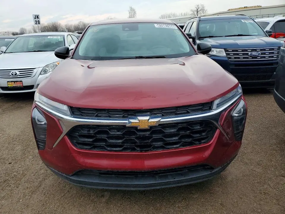 2024 CHEVROLET TRAX LS  