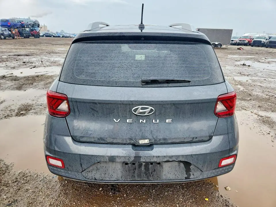2024 HYUNDAI VENUE LIMITED  