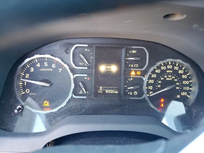 2018 TOYOTA TUNDRA CREWMAX SR5  