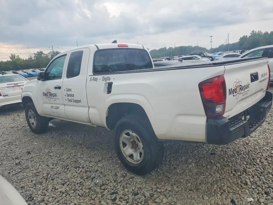 2019 TOYOTA TACOMA SR  