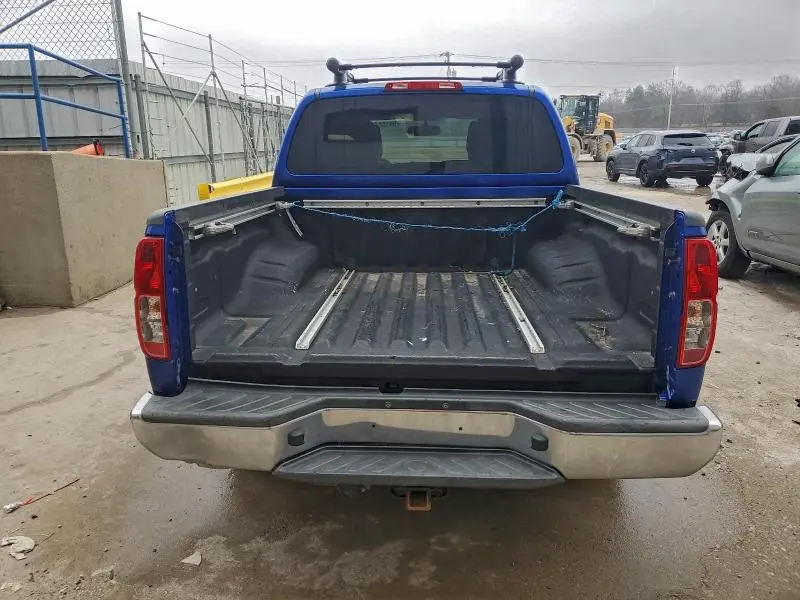 2012 NISSAN FRONTIER S  