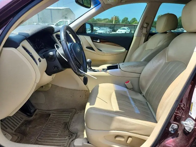 2016 INFINITI QX50 BASE  