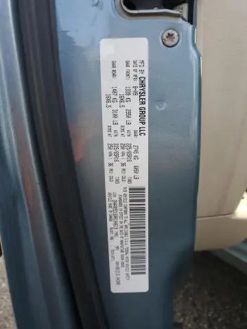 2010 CHRYSLER TOWN & COUNTRY TOURING  