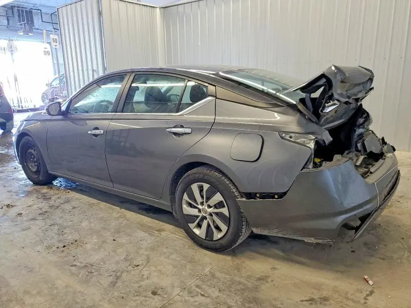 2024 NISSAN ALTIMA S  