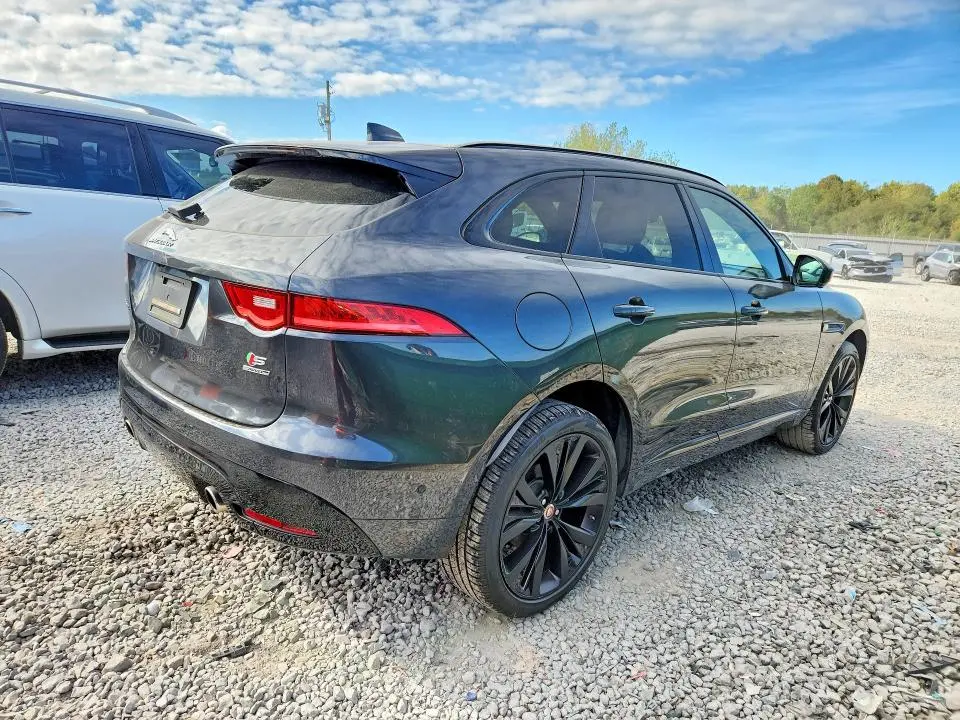 2018 JAGUAR F-PACE S  