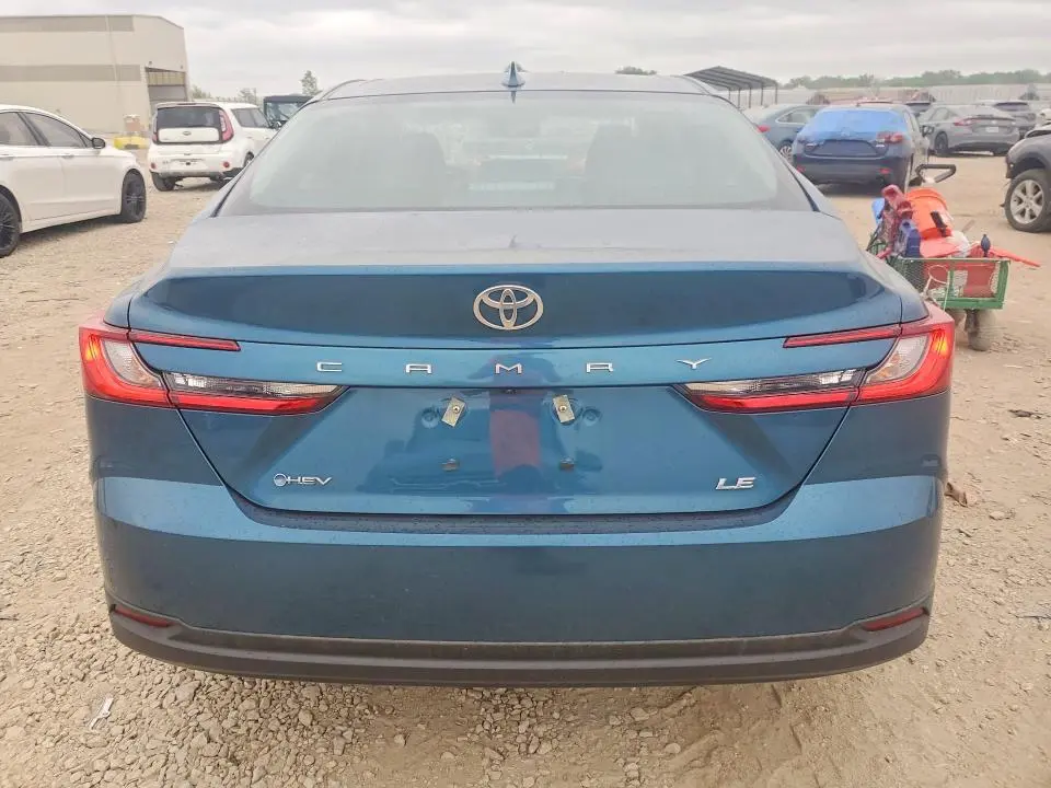 2026 TOYOTA CAMRY LE  