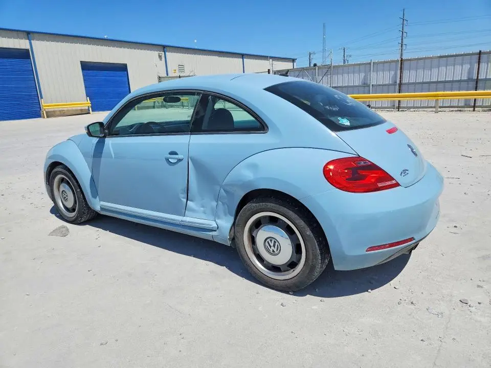 2012 VOLKSWAGEN BEETLE   