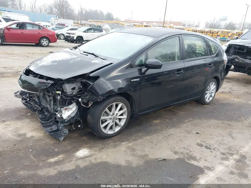 2012 TOYOTA PRIUS V  