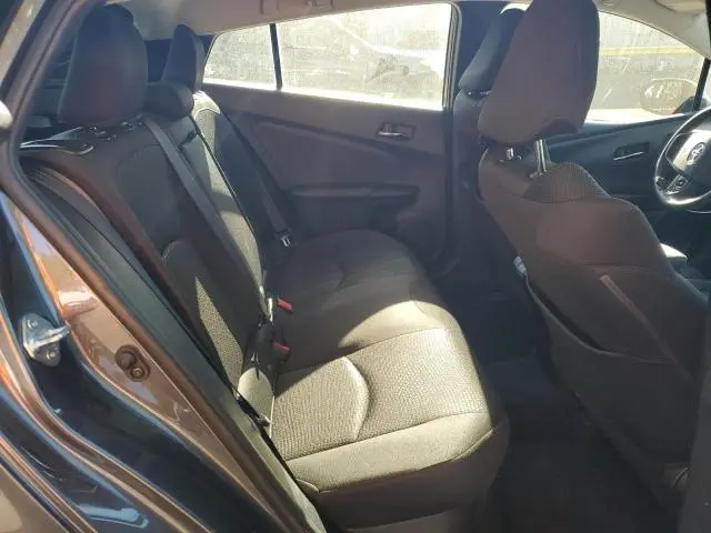 2019 TOYOTA PRIUS 