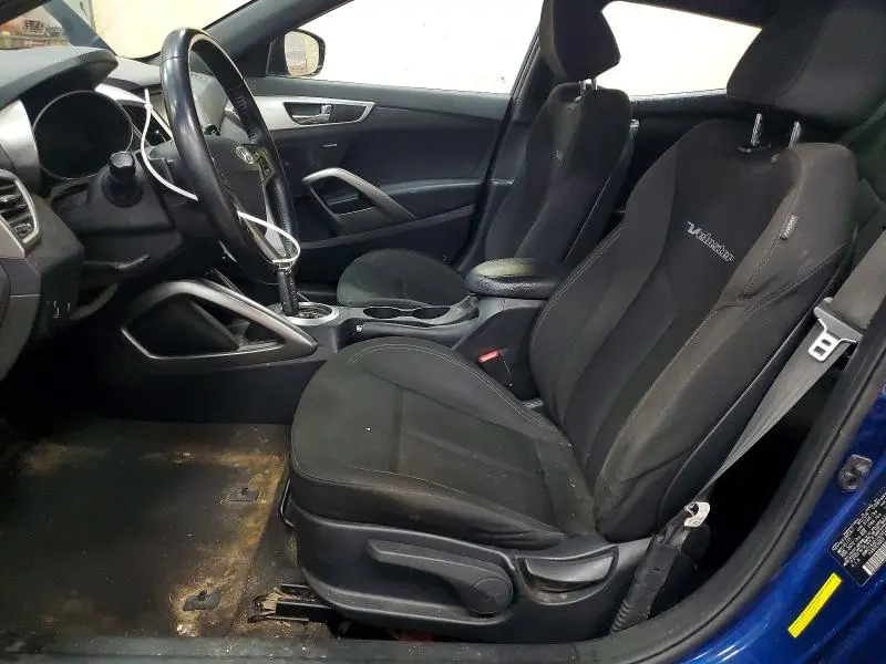 2017 HYUNDAI VELOSTER VALUE EDITION  