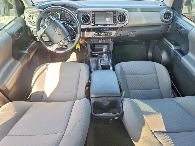 2022 TOYOTA TACOMA SR5 V6  