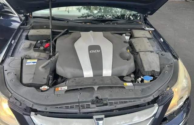 2012 HYUNDAI GENESIS 3.8L  