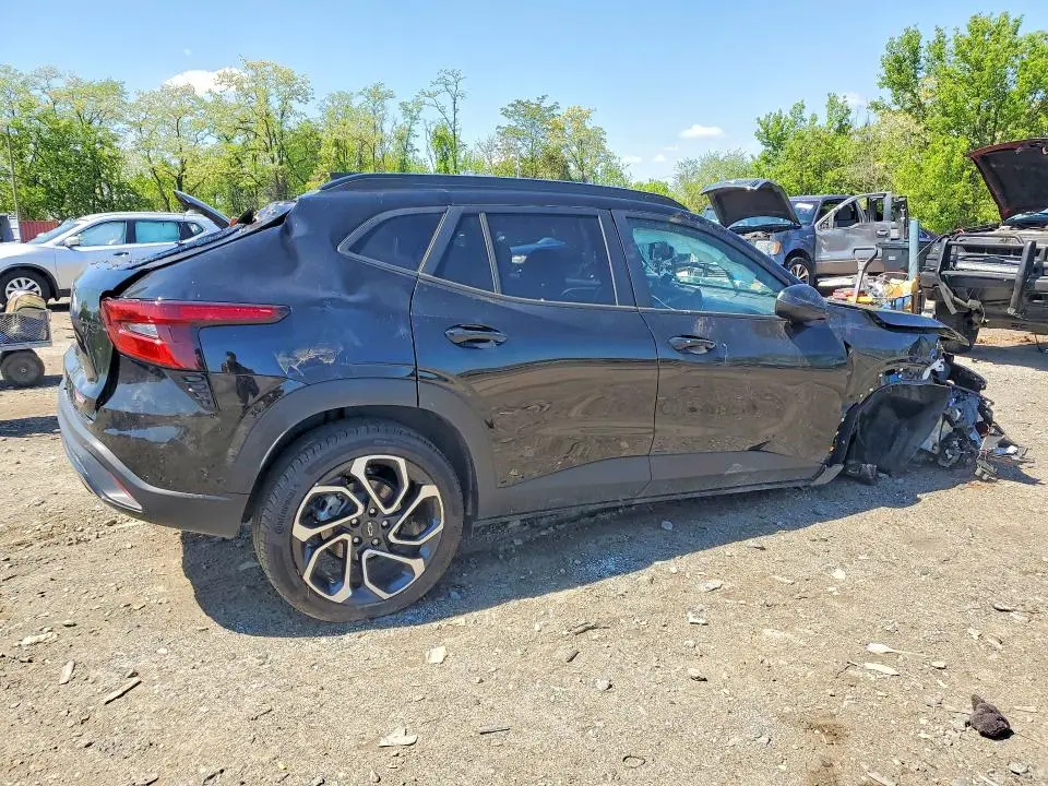 2025 CHEVROLET TRAX 2RS  
