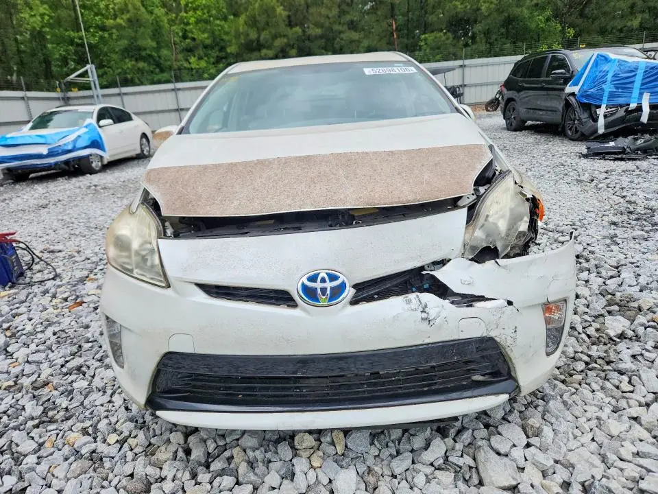 2014 TOYOTA PRIUS TWO  