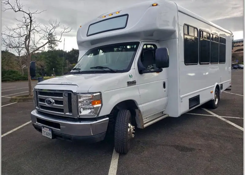 2015 FORD ECONOLINE E450 SUPER DUTY CUTAWAY VAN  