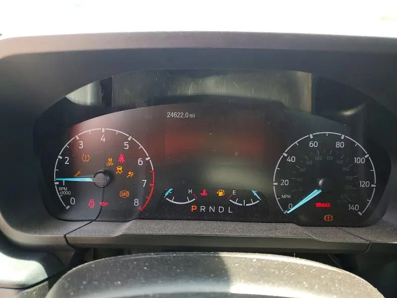 2024 FORD MAVERICK XL  
