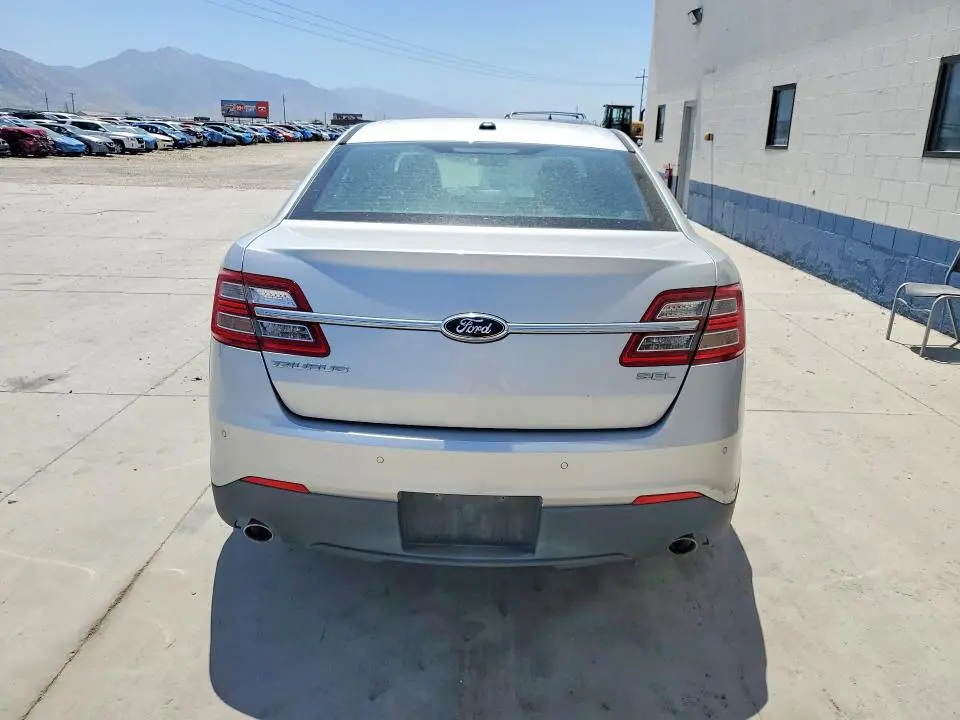 2013 FORD TAURUS SEL  