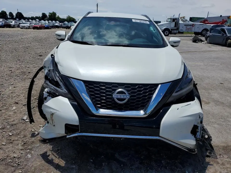 2024 NISSAN MURANO SV  