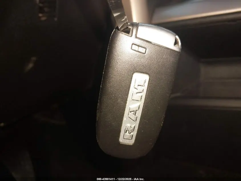 2013 RAM 1500 LARAMIE LONGHORN EDITION