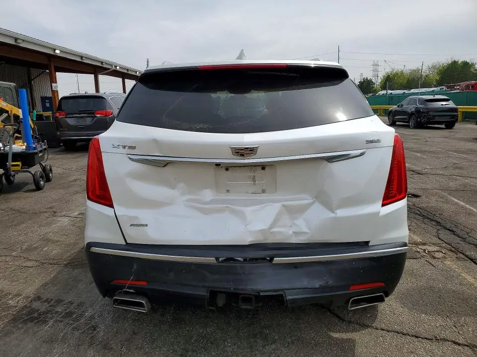 2017 CADILLAC XT5 PREMIUM LUXURY  