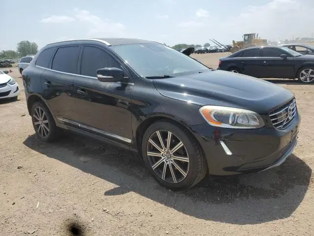 2016 VOLVO XC60 T6 PLATINUM  