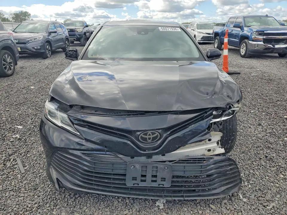 2020 TOYOTA CAMRY LE  