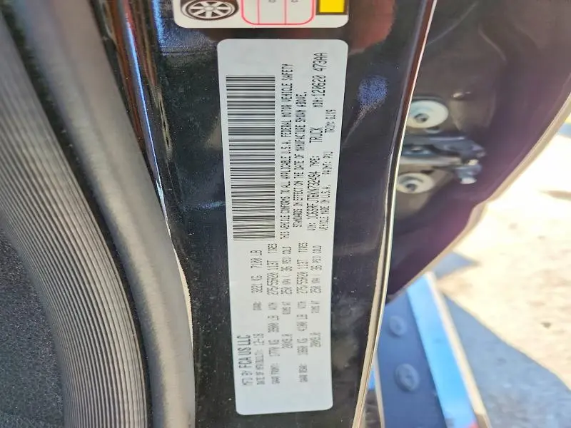 2019 RAM 1500 LARAMIE  