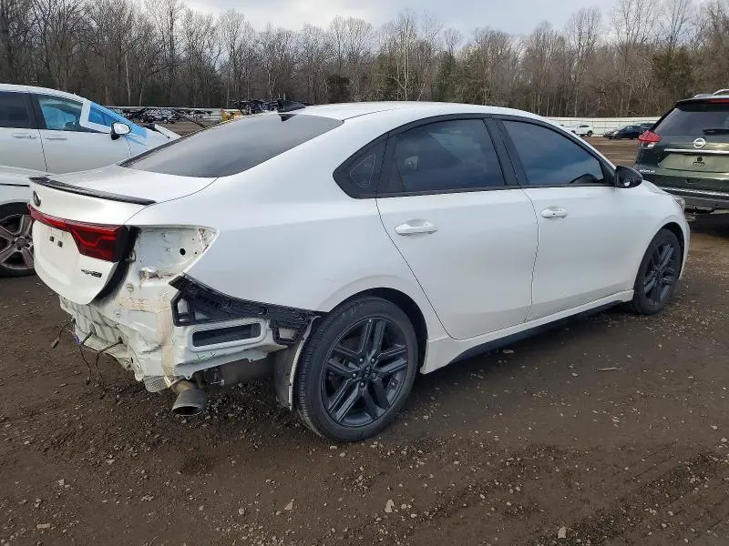 2021 KIA FORTE GT LINE  
