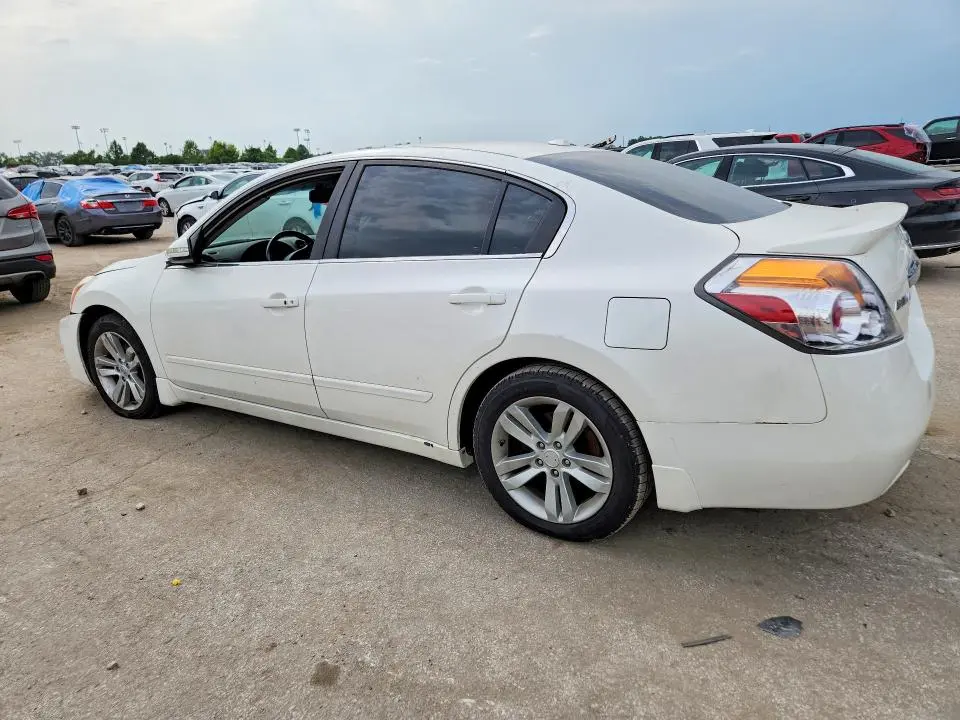 2011 NISSAN ALTIMA SR  