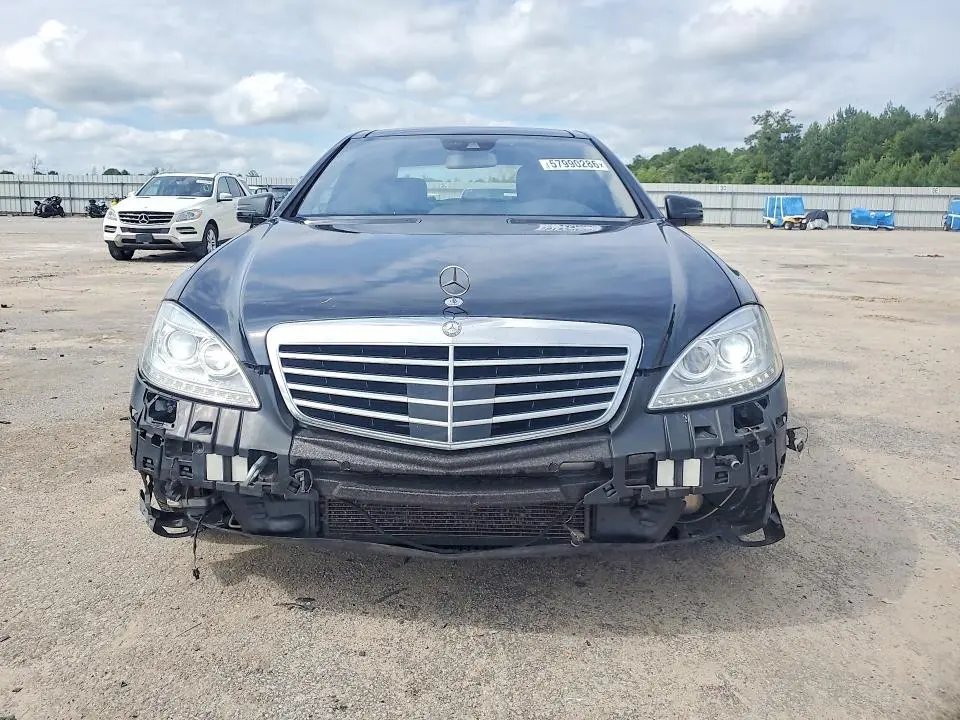 2013 MERCEDES-BENZ S 550  