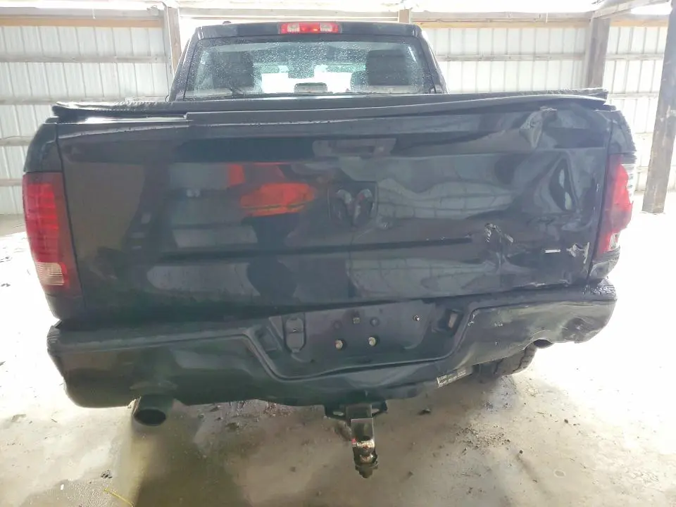 2015 RAM 1500 ST  