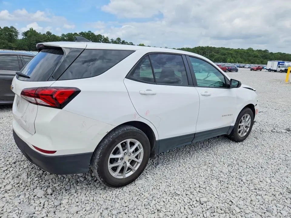 2023 CHEVROLET EQUINOX LS  