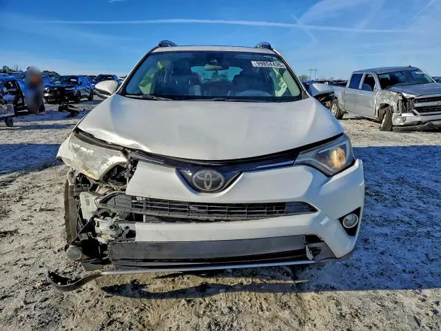 2017 TOYOTA RAV4 XLE  
