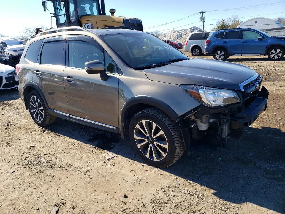 2017 SUBARU FORESTER 2.0XT TOURING  