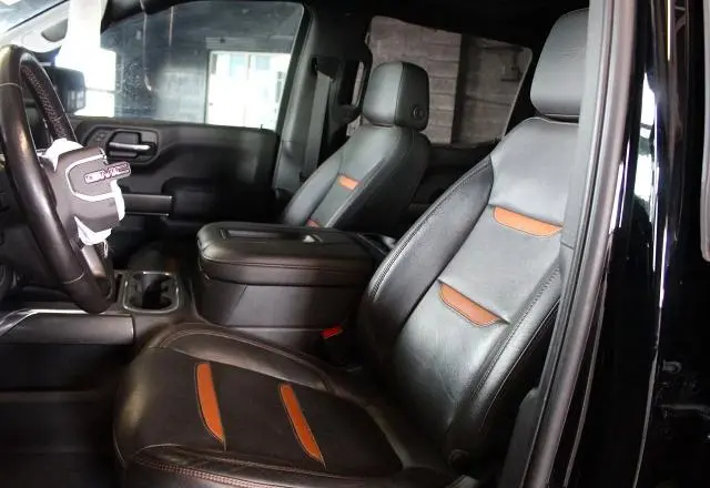2020 GMC SIERRA K1500 AT4  