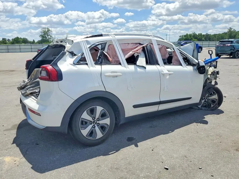 2018 KIA NIRO EX  