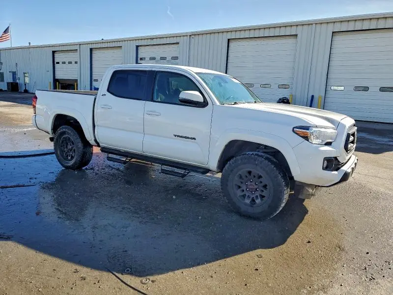2022 TOYOTA TACOMA DOUBLE CAB  