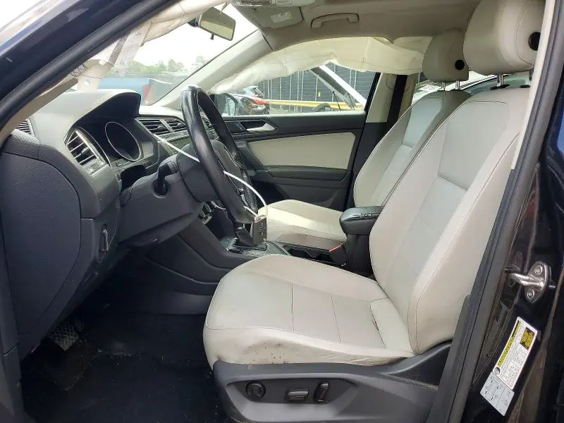 2018 VOLKSWAGEN TIGUAN SE  