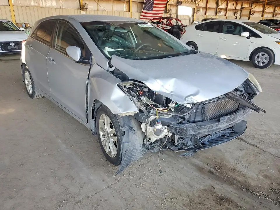 2013 HYUNDAI ELANTRA GT BASE  