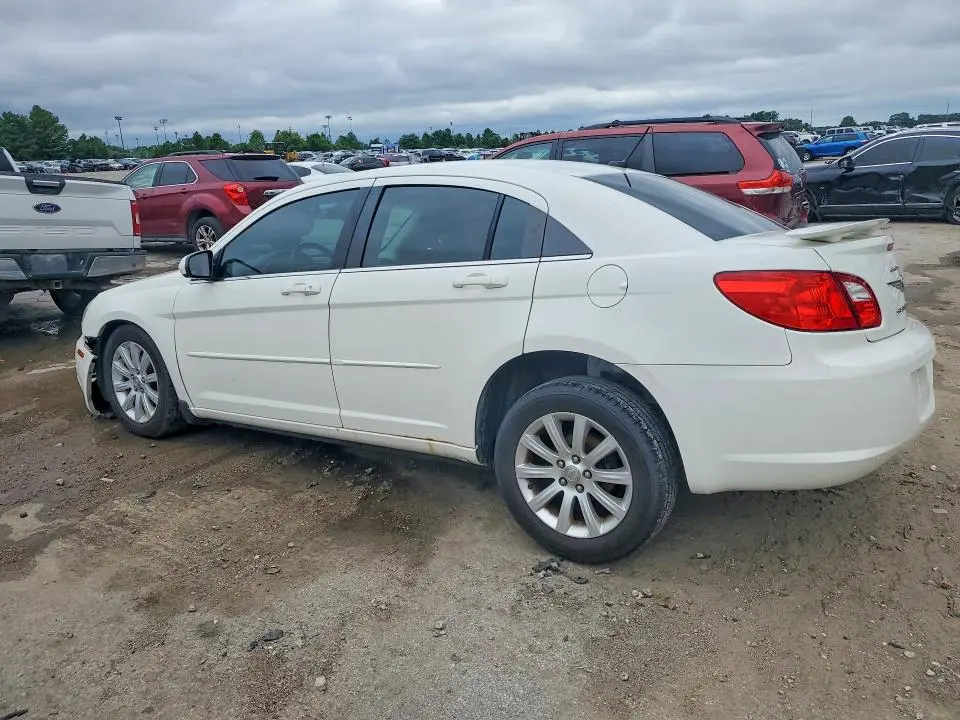 2010 CHRYSLER SEBRING LIMITED  