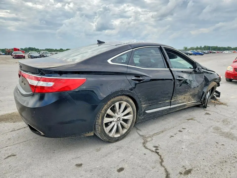 2013 HYUNDAI AZERA BASE  